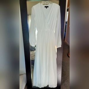 White long sleeve dress